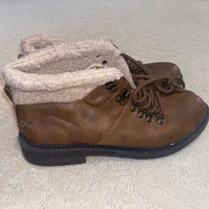 Blowfish booties